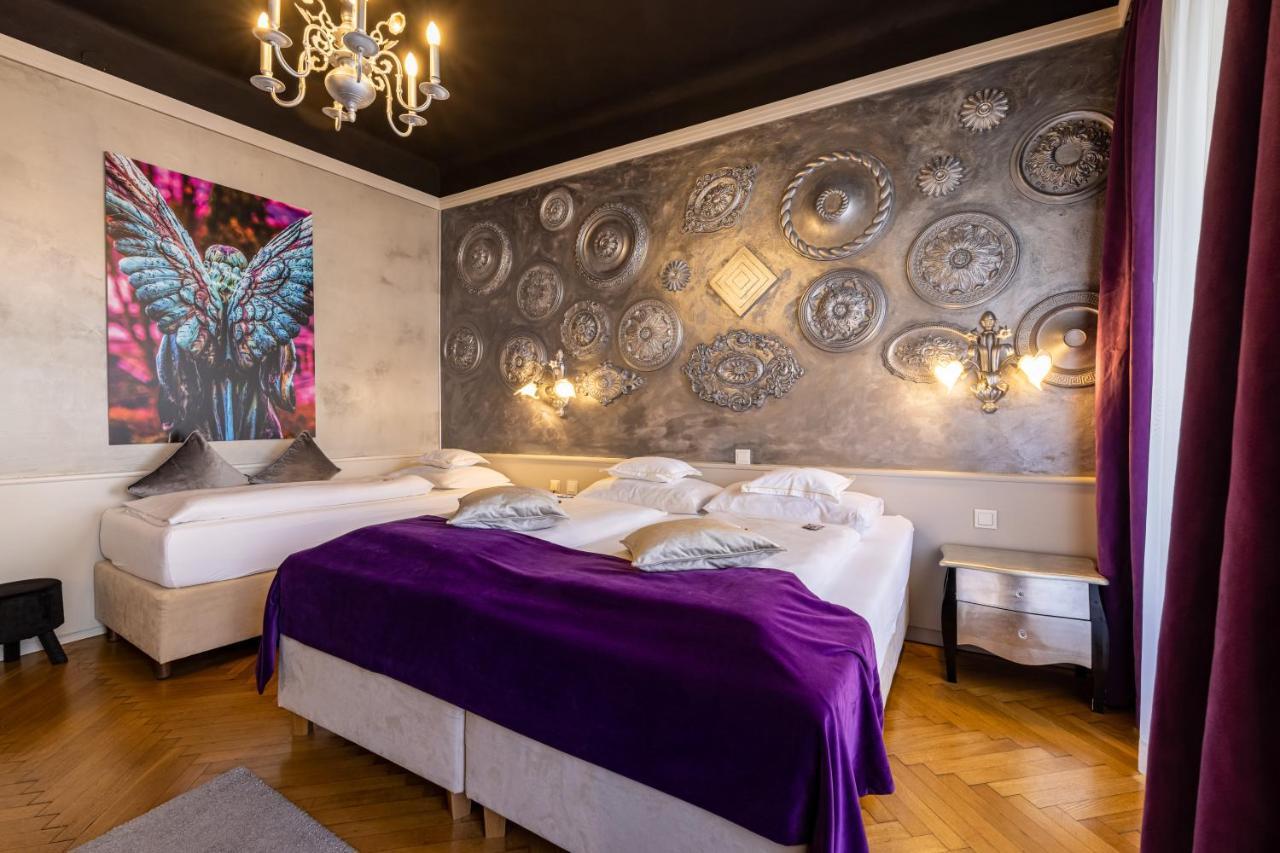 Boutique Hotel Goldenes Lamm Villach Dış mekan fotoğraf