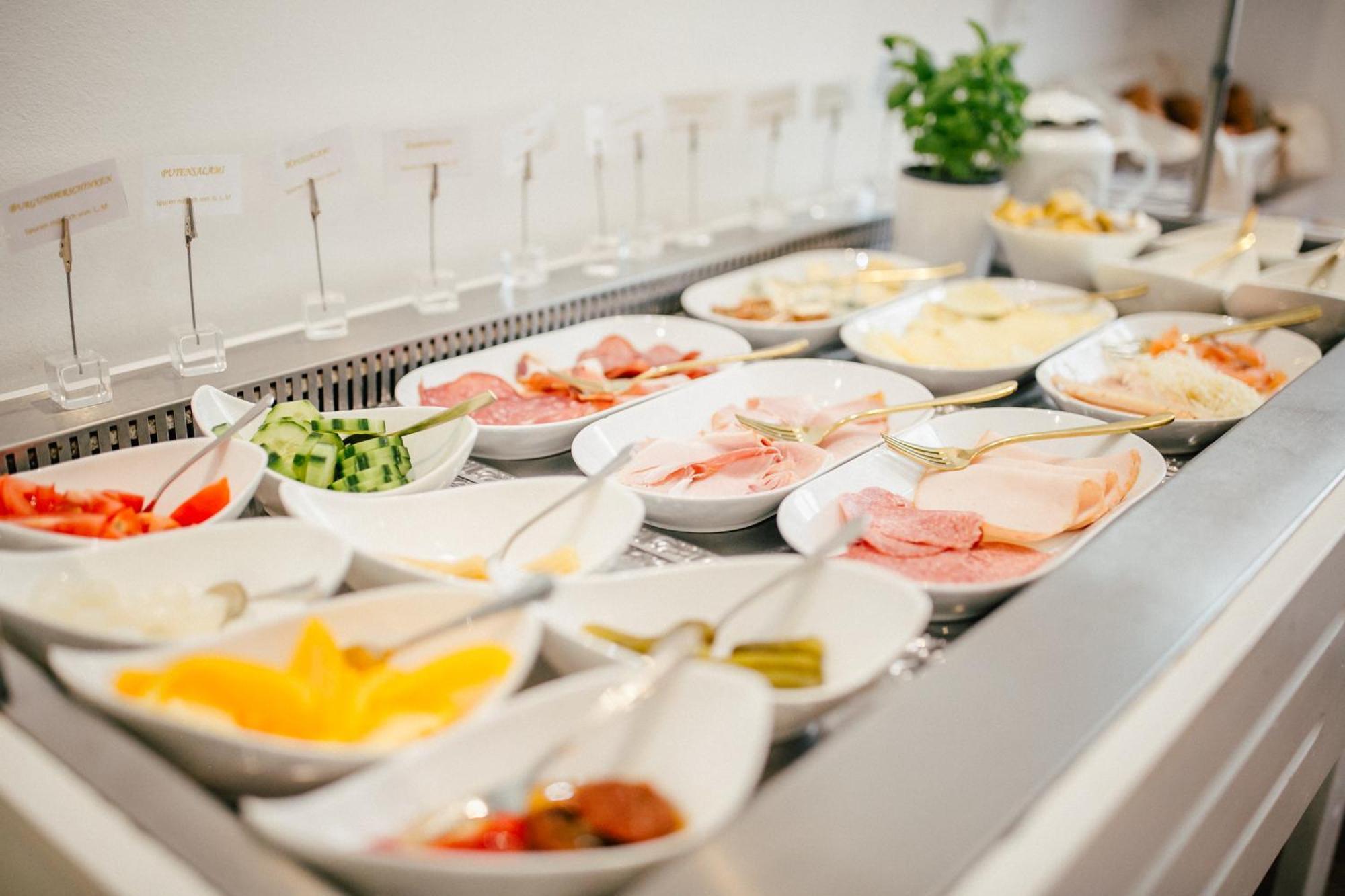 Boutique Hotel Goldenes Lamm Villach Dış mekan fotoğraf