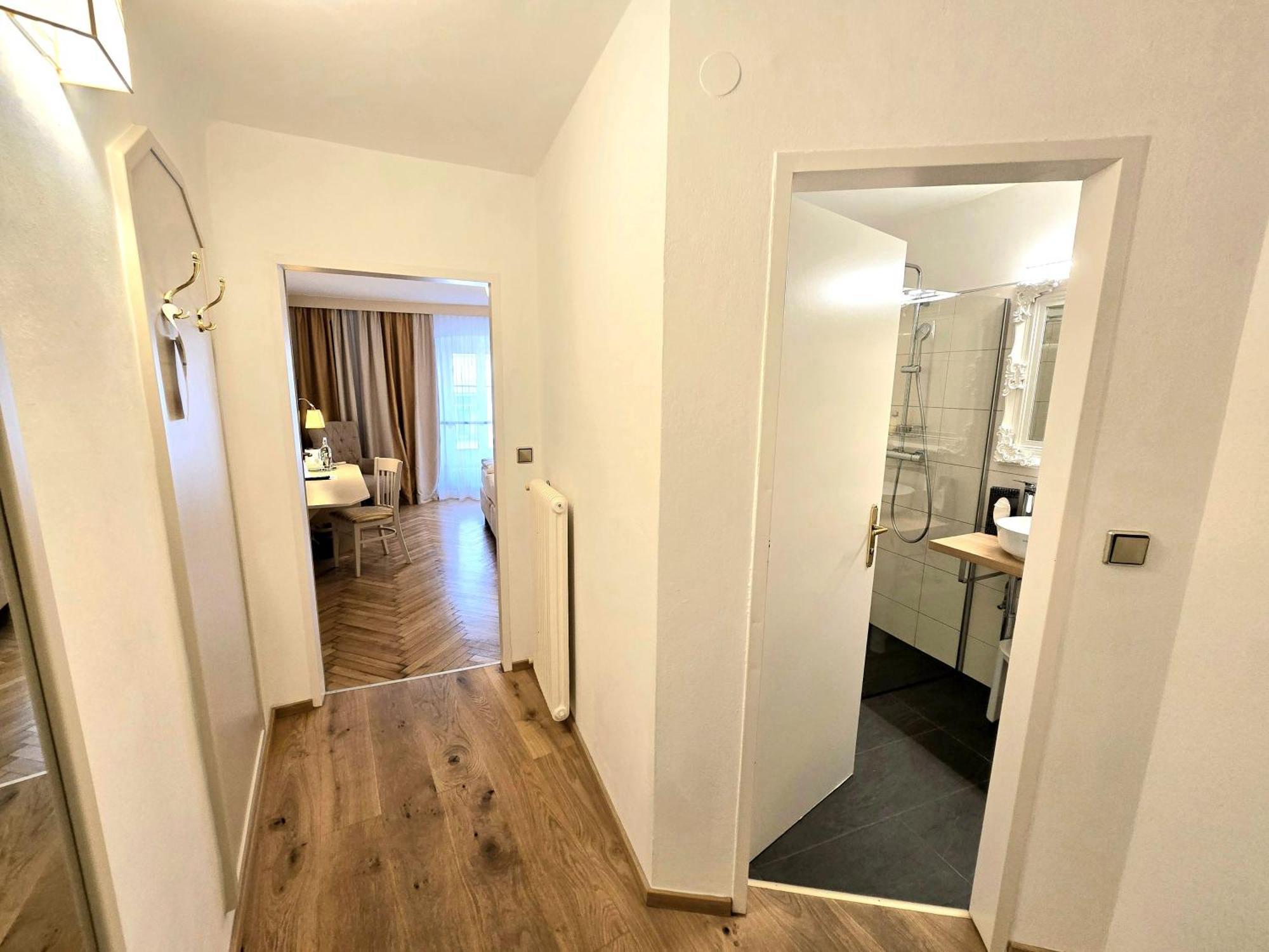 Boutique Hotel Goldenes Lamm Villach Dış mekan fotoğraf