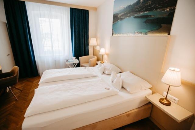 Boutique Hotel Goldenes Lamm Villach Dış mekan fotoğraf