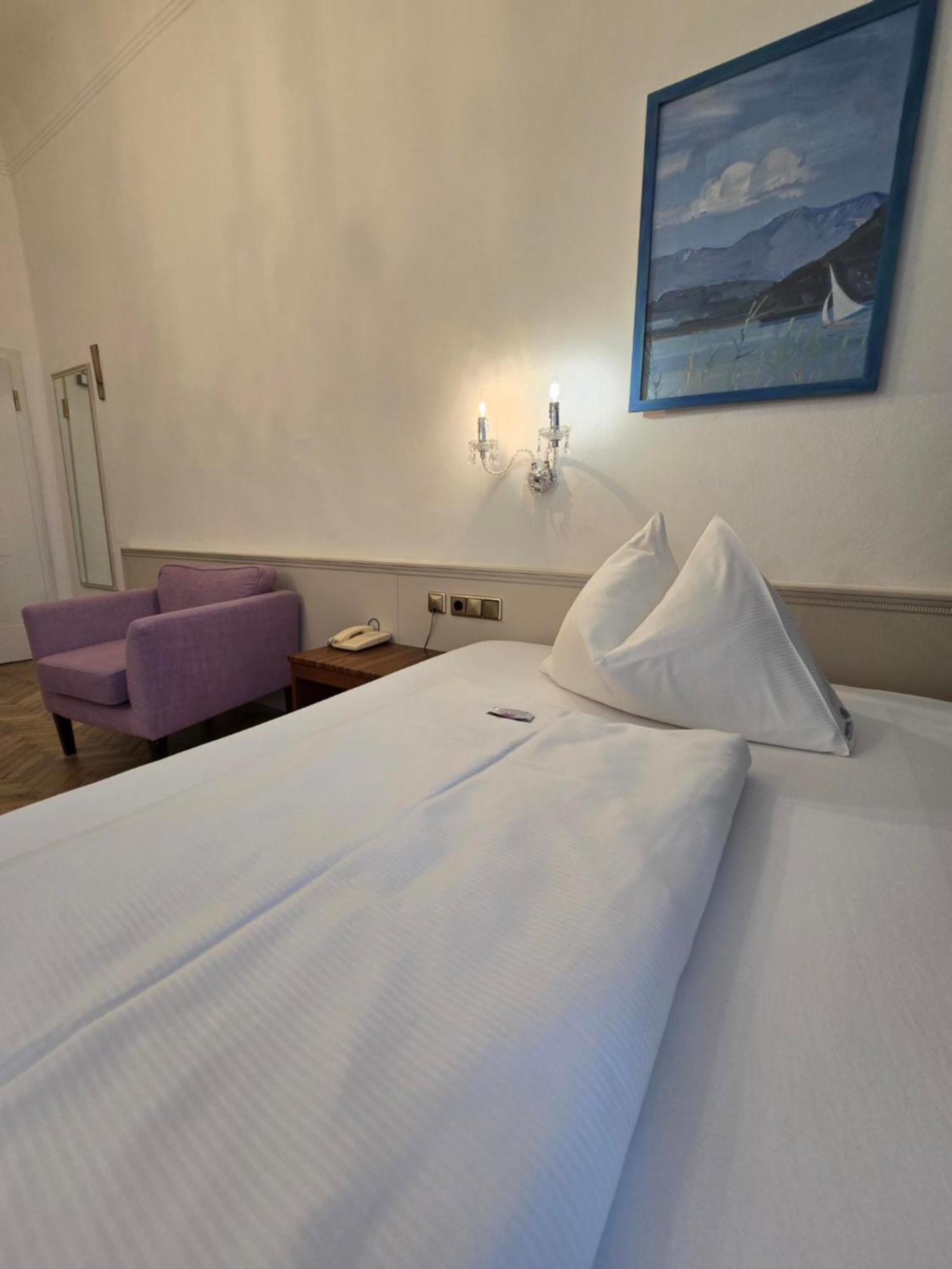 Boutique Hotel Goldenes Lamm Villach Dış mekan fotoğraf