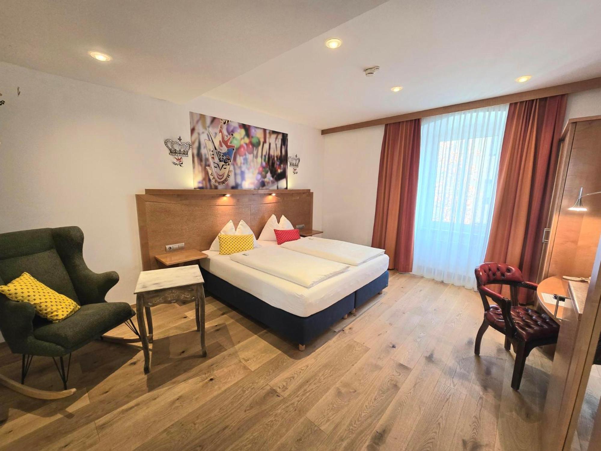 Boutique Hotel Goldenes Lamm Villach Dış mekan fotoğraf