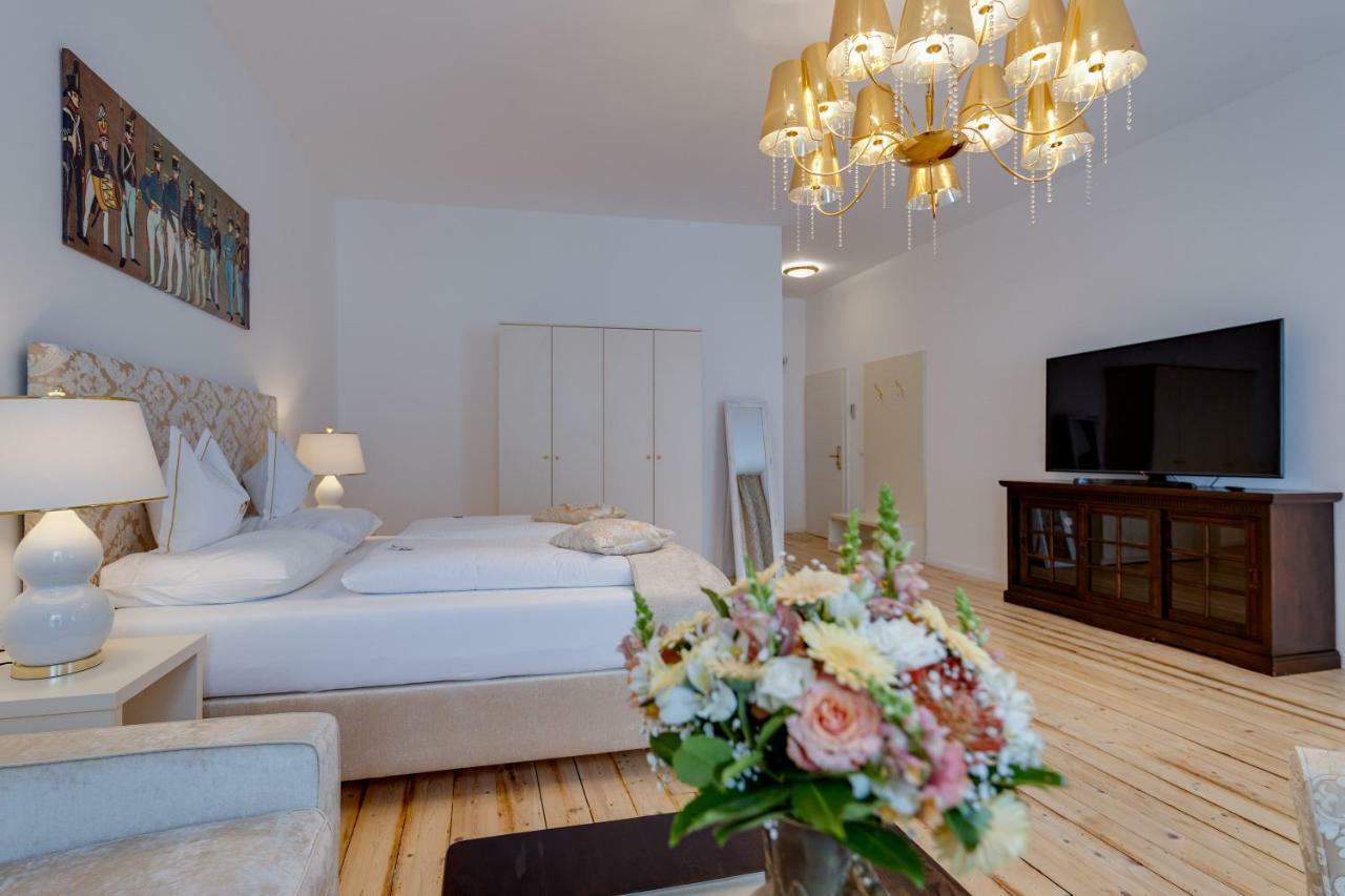 Boutique Hotel Goldenes Lamm Villach Dış mekan fotoğraf